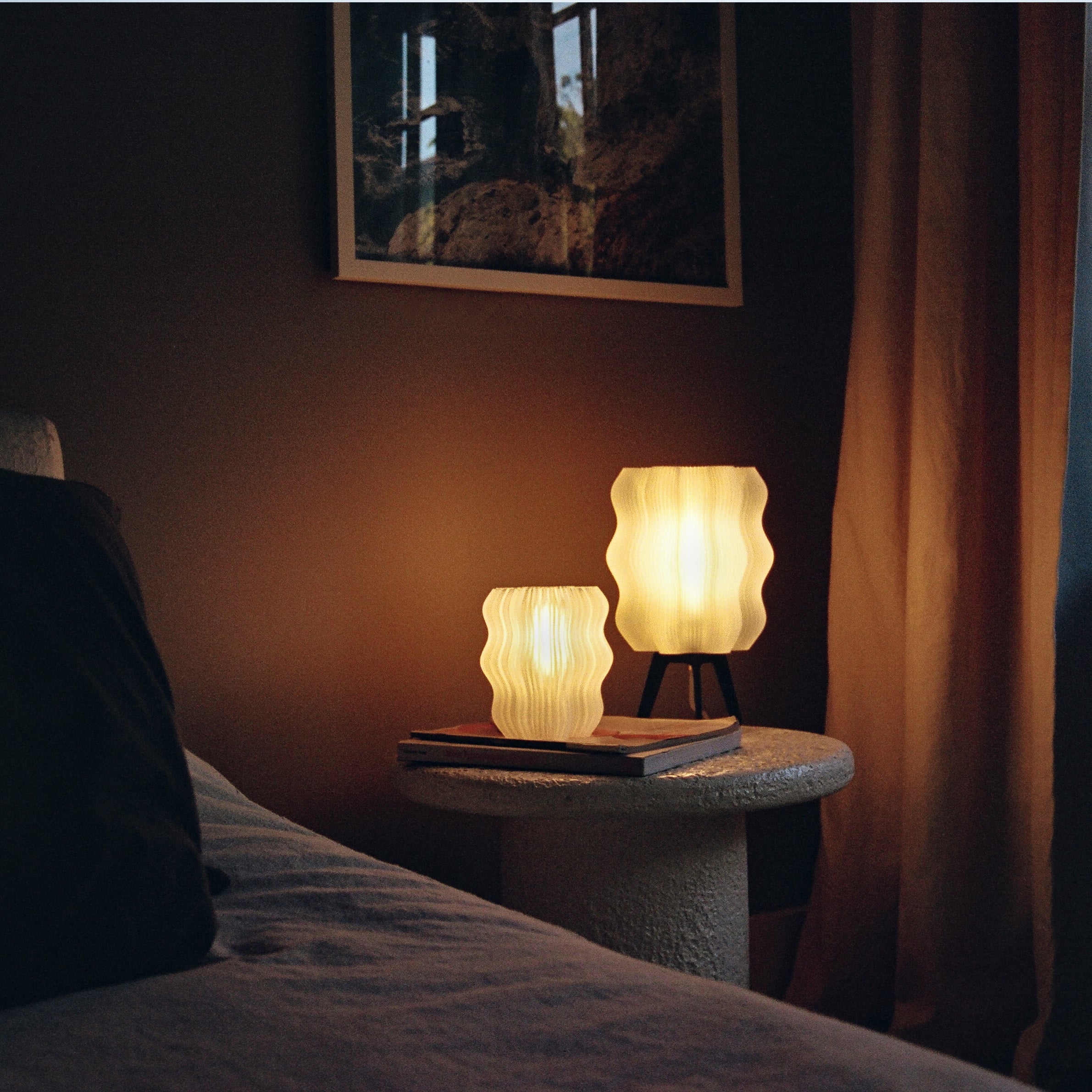 Wavy Table Lamp