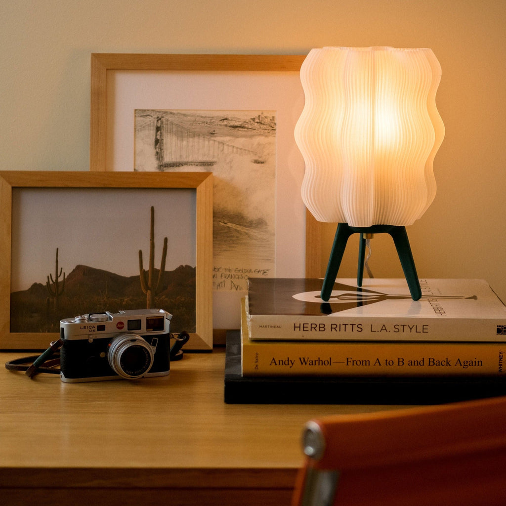Wavy Table Lamp