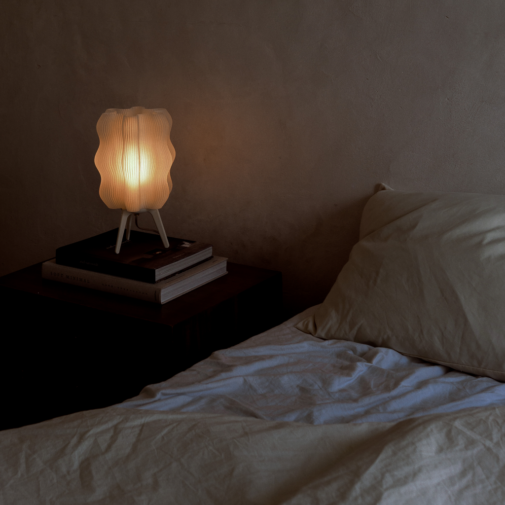 Wavy Table Lamp